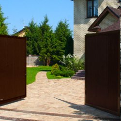 Распашные ворота DoorHan стандартных размеров